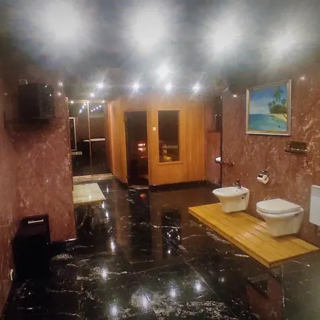 Kwatera prywatna 5 *
