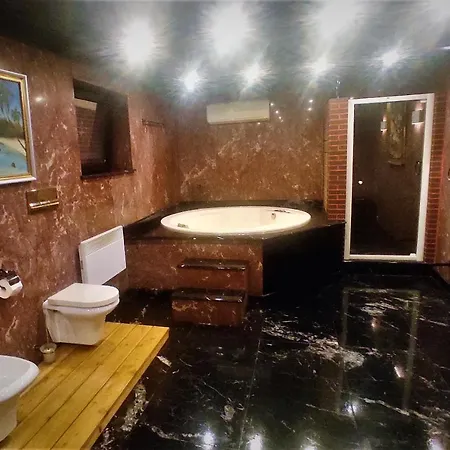 5 * Warszawa